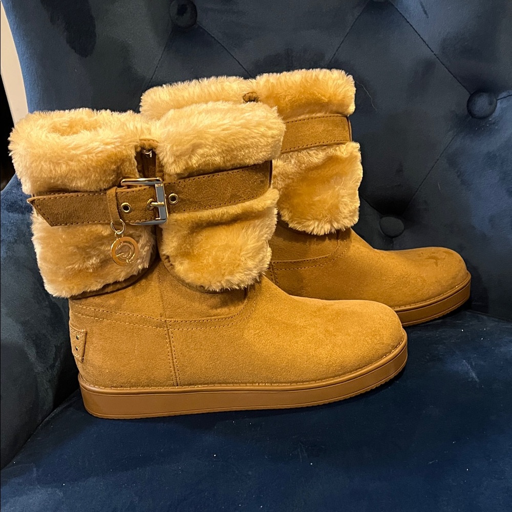 Guess Women's Tan Fur-Lined Boots